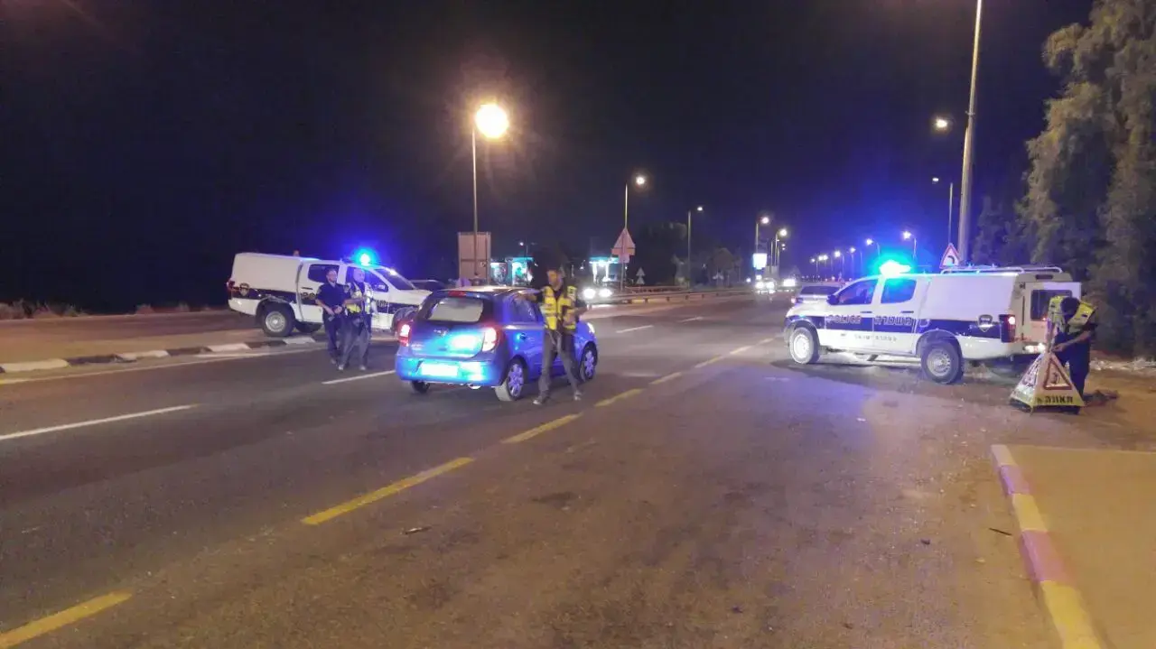 המשטרה פרסה מחסומים בכניסה לבאר שבע בעקבות התרעה ביטחונית,  24 באוגוסט 2016