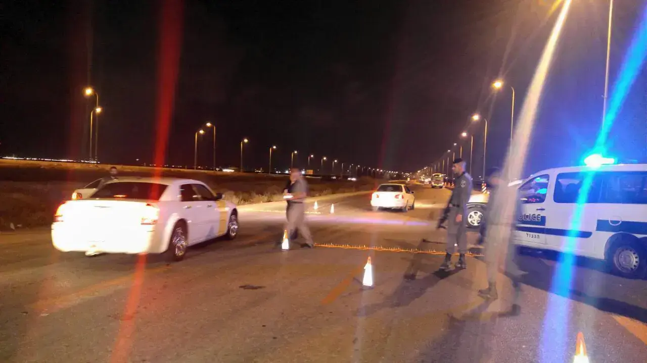 המשטרה פרסה מחסומים באזור הנגב בעקבות התרעה ביטחונית, 24 באוגוסט 2016 המשטרה פרסה מחסומים באזור הנגב בעקבות התרעה ביטחונית, 24 באוגוסט 2016
