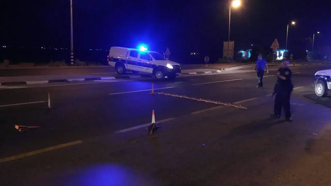המשטרה פרסה מחסומים בכניסה לבאר שבע בעקבות התרעה ביטחונית, 24 באוגוסט 2016 המשטרה פרסה מחסומים בכניסה לבאר שבע בעקבות התרעה ביטחונית, 24 באוגוסט 2016