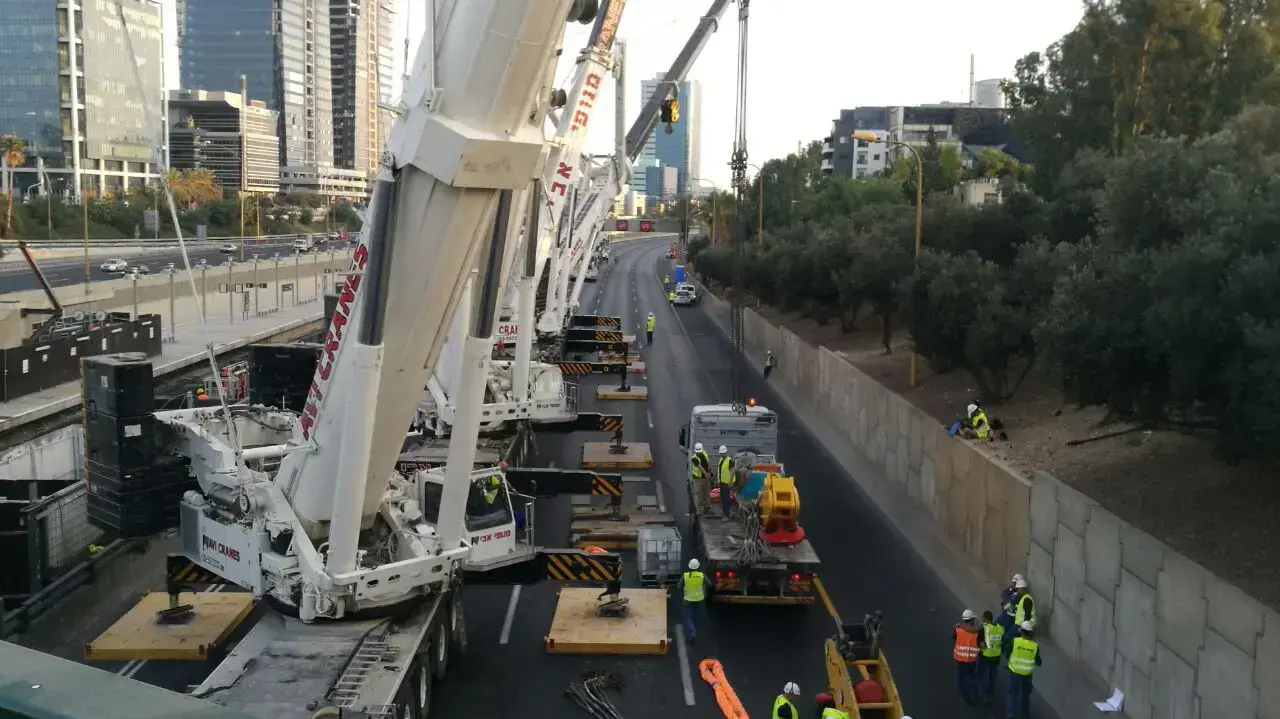 עבודות שדרוג תחנת רכבת השלום בתל אביב, 26 באוגוסט 2016 עבודות שדרוג תחנת רכבת השלום בתל אביב, 26 באוגוסט 2016