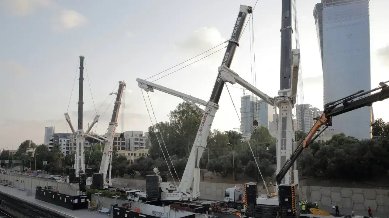 עבודות שדרוג תחנת רכבת השלום בתל אביב, 26 באוגוסט 2016 עבודות שדרוג תחנת רכבת השלום בתל אביב, 26 באוגוסט 2016