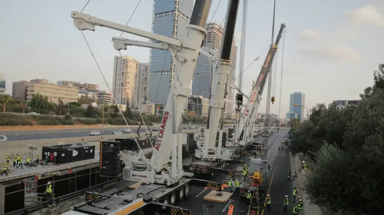 עבודות שדרוג תחנת רכבת השלום בתל אביב, 26 באוגוסט 2016 עבודות שדרוג תחנת רכבת השלום בתל אביב, 26 באוגוסט 2016