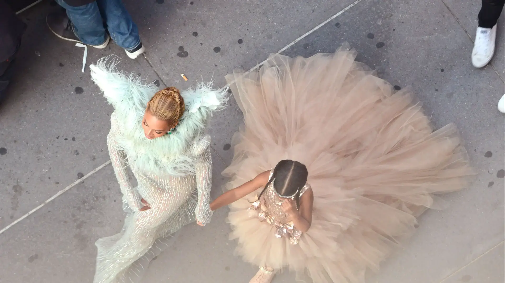 ביונסה ובתה בלו אייבי בטקס פרסי ה- VMAs, ניו יורק, 28 אוגוסט 2016 ביונסה ובתה בלו אייבי בטקס פרסי ה- VMAs, ניו יורק, 28 אוגוסט 2016
