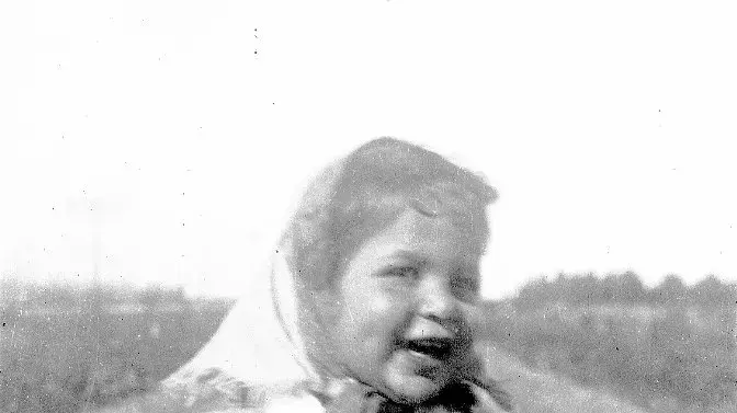 יהודית לוזיה על פסי הרכבת, 1944