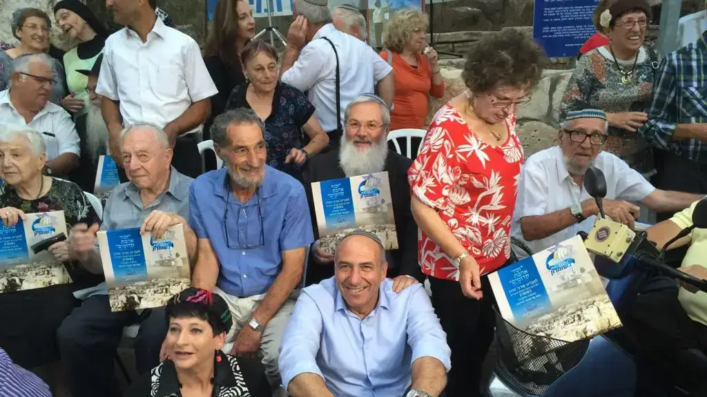 מוטי יוגב ואלי בן דהן במפגש גרעין אלון מורה בקדומים 30.8.2016 מוטי יוגב ואלי בן דהן במפגש גרעין אלון מורה בקדומים 30.8.2016
