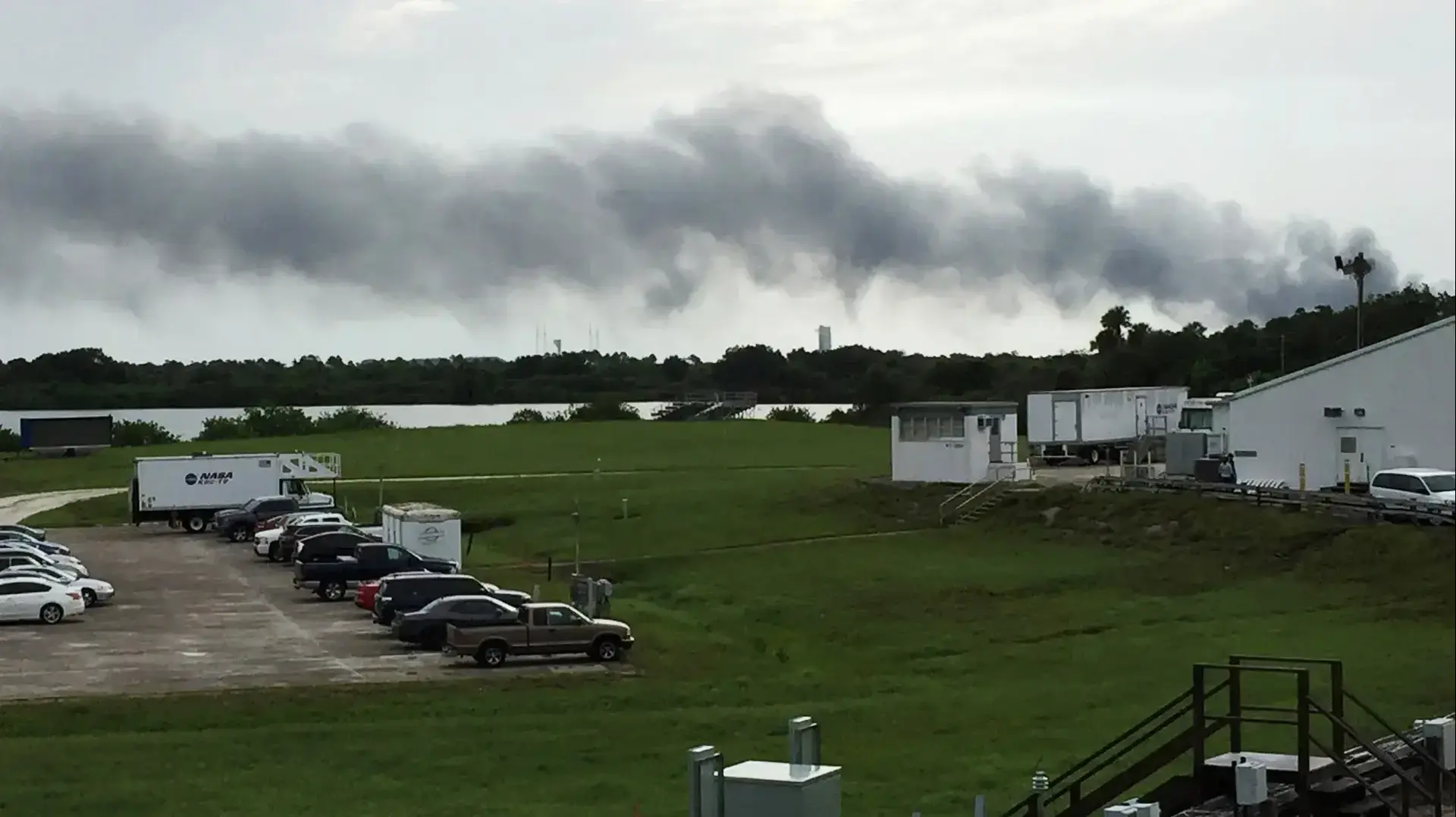 פיצוץ בחללית SpaceX שהייתה מתוכננת להמריא לחלל בעוד יומיים. קייפ קנאברל שבפלורידה, ארצות הברית 1 בספטמבר 2016 פיצוץ בחללית SpaceX שהייתה מתוכננת להמריא לחלל בעוד יומיים. קייפ קנאברל שבפלורידה, ארצות הברית 1 בספטמבר 2016