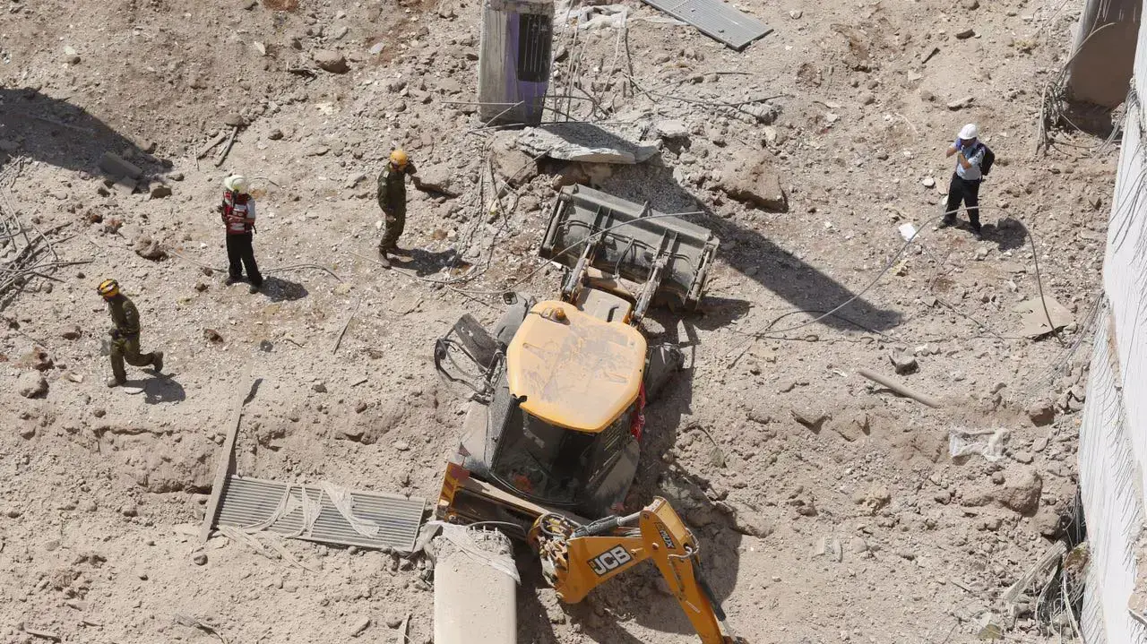 זירת קריסת בניין ברמת החייל זירת קריסת בניין ברמת החייל