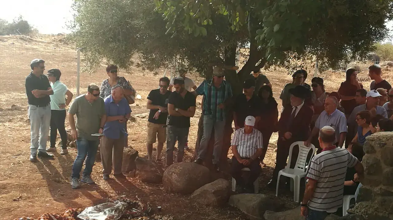 אזכרה בקברו של הרצל שאול בבית העלמין של פוריה, 11 בספטמבר 2016 אזכרה בקברו של הרצל שאול בבית העלמין של פוריה, 11 בספטמבר 2016