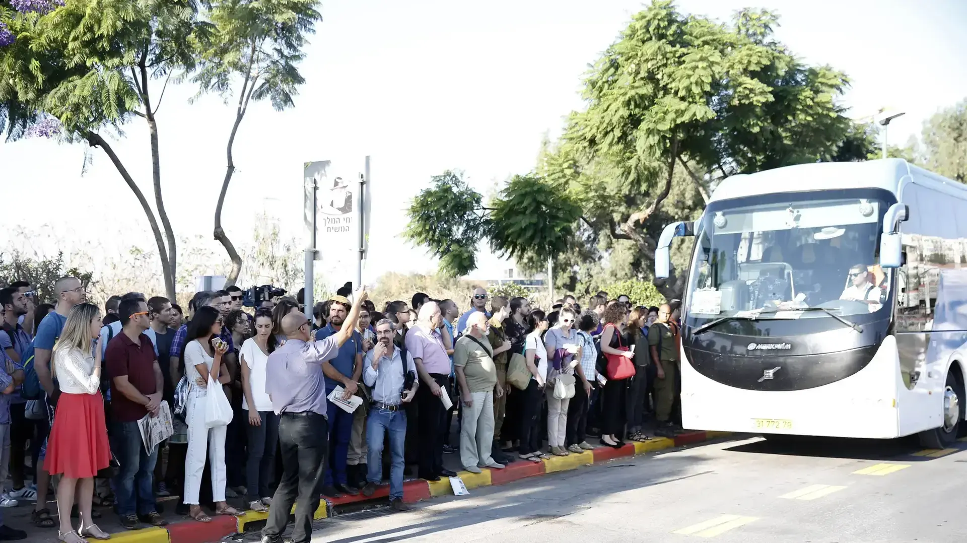 שיבושים בתנועת הרכבות, תחנת רכבת הרצליה. ספטמבר 2016 שיבושים בתנועת הרכבות, תחנת רכבת הרצליה. ספטמבר 2016