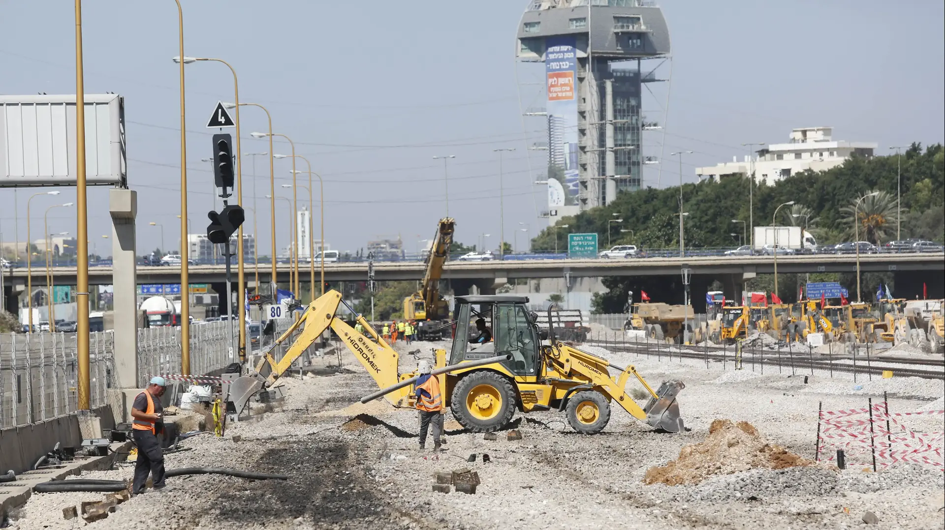 סיור ותדריך עם מנכ"ל רכבת ישראל, תחנת רכבת תל אביב סבידור מרכז. ספטמבר 2016 סיור ותדריך עם מנכ"ל רכבת ישראל, תחנת רכבת תל אביב סבידור מרכז. ספטמבר 2016