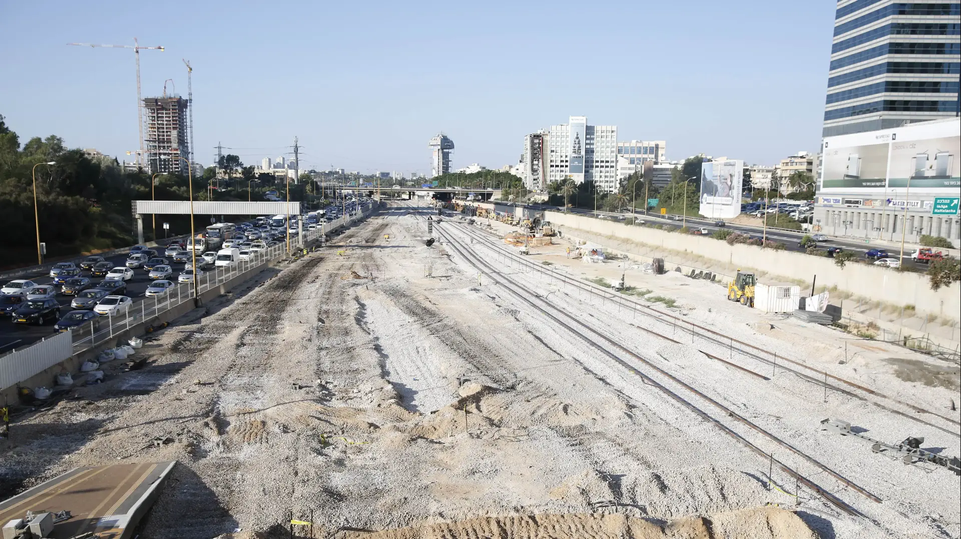 פקקים אילון בגלל עבודות ברכבת פקקים אילון בגלל עבודות ברכבת