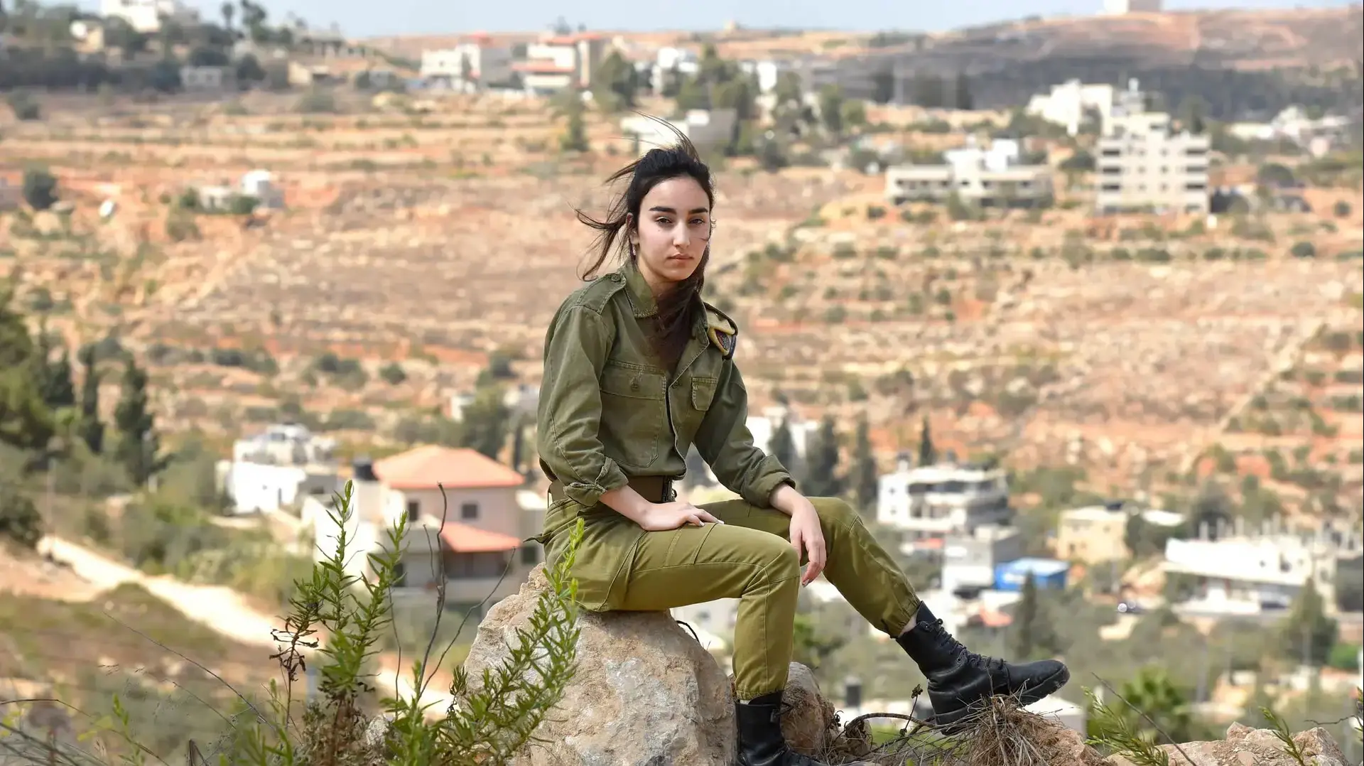 החיילת בר מזרחי - הר אדר החיילת בר מזרחי - הר אדר