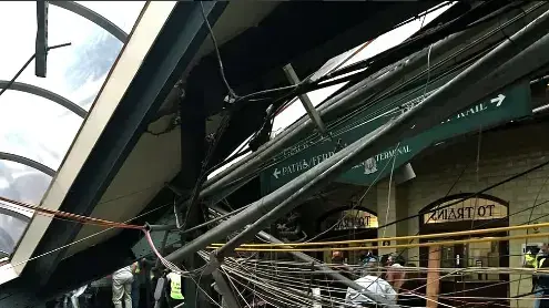 רכבת נוסעים שהתנגשה בתחנה בעיר הובוקן שבניו ג'רזי, 29 בספטמבר 2016 רכבת נוסעים שהתנגשה בתחנה בעיר הובוקן שבניו ג'רזי, 29 בספטמבר 2016