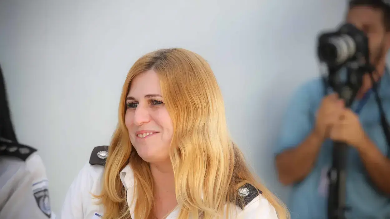 עובדות סוציאליות בכלא מעשיהו, אוקטובר 2016 עובדות סוציאליות בכלא מעשיהו, אוקטובר 2016
