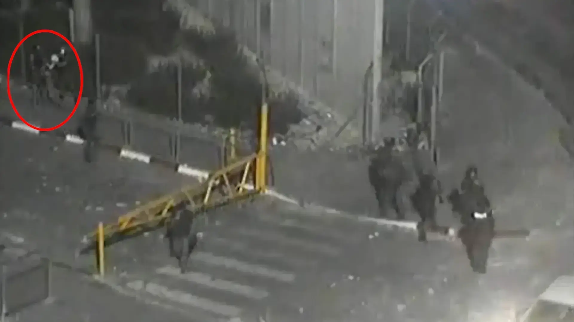 תיעוד: שוטר מג"ב הכה קטין פלסטיני במהלך הפרות סדר במחנה הפליטים שועפאט