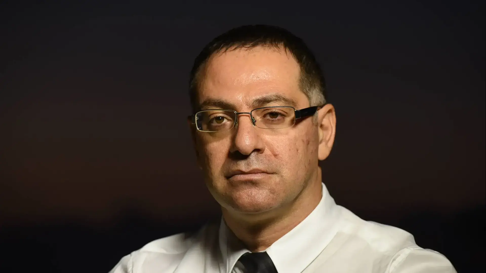 עו"ד ויסא עראף, מייצג את בלאל שהאב, הפרקליטות זיכתה אותו באונס שהודה שביצע, ג'סר א-זרקא. אוקטובר 2016 עו"ד ויסא עראף, מייצג את בלאל שהאב, הפרקליטות זיכתה אותו באונס שהודה שביצע, ג'סר א-זרקא. אוקטובר 2016