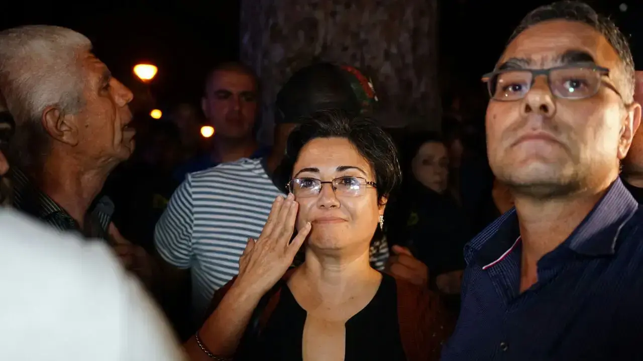 חנין זועבי בהופעתו של תאמר נפאר בפסטיבל נווה יוסף, גן האם, חיפה. אוקטובר 2016 חנין זועבי בהופעתו של תאמר נפאר בפסטיבל נווה יוסף, גן האם, חיפה. אוקטובר 2016