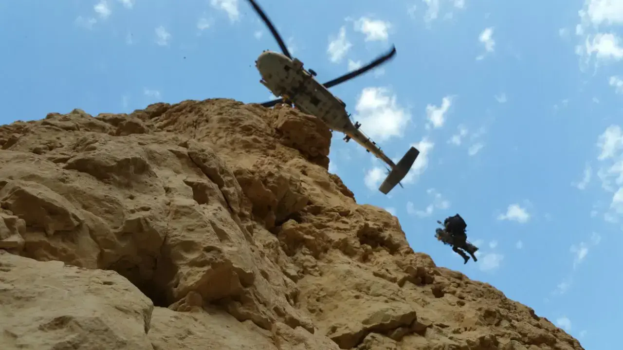 חילוץ פעוטה בת שנתיים שנפלה ממצוק בנחל ערוגות. 21 באוקטובר 2016