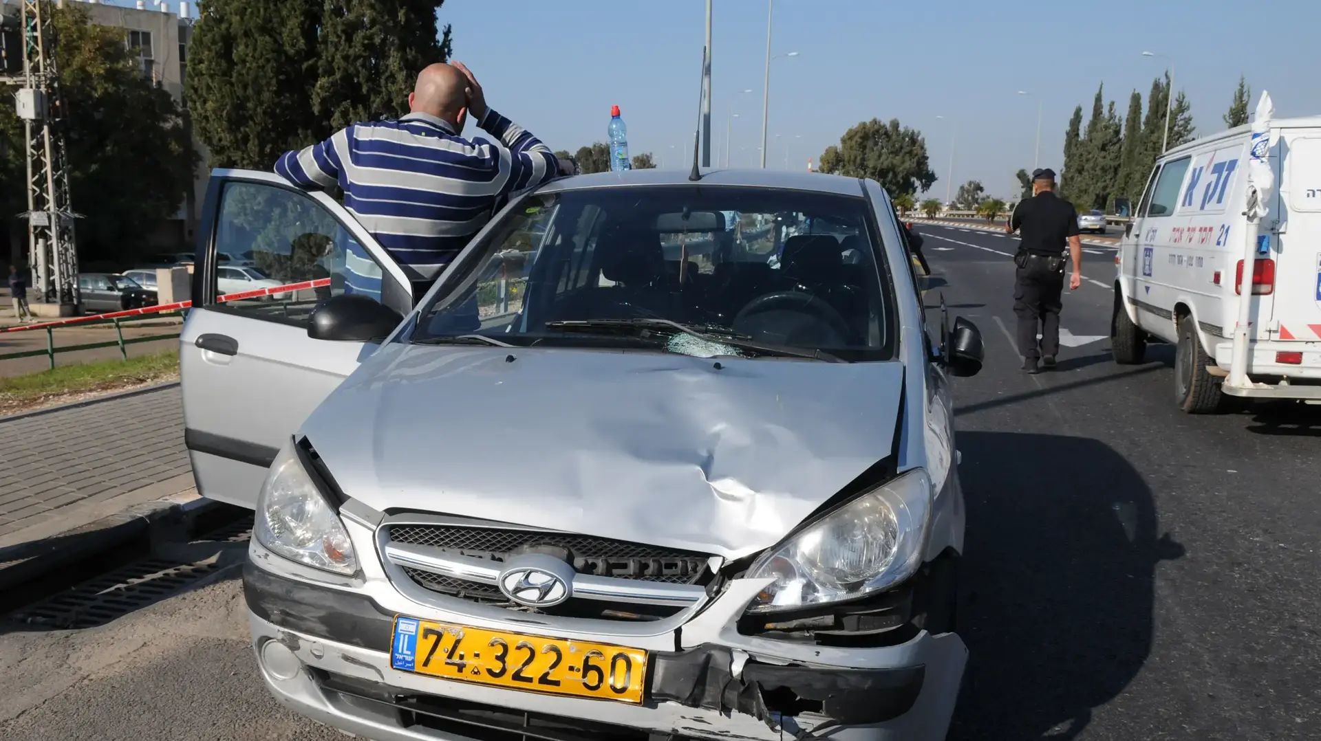 זירת תאונה בחדרה שבה נהרג עידו ווסה בן ה-9 בעת שחצה שלא במעבר חציה עם אמו. 1 בדצמבר 2011 זירת תאונה בחדרה שבה נהרג עידו ווסה בן ה-9 בעת שחצה שלא במעבר חציה עם אמו. 1 בדצמבר 2011