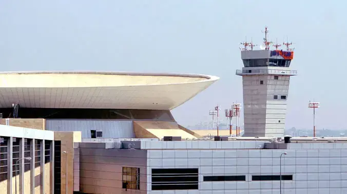 נתב"ג 2000