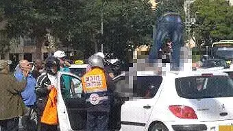 רוכב אופנוע נפצע בתאונת דרכים, נתניה. נובמבר 2016 רוכב אופנוע נפצע בתאונת דרכים, נתניה. נובמבר 2016