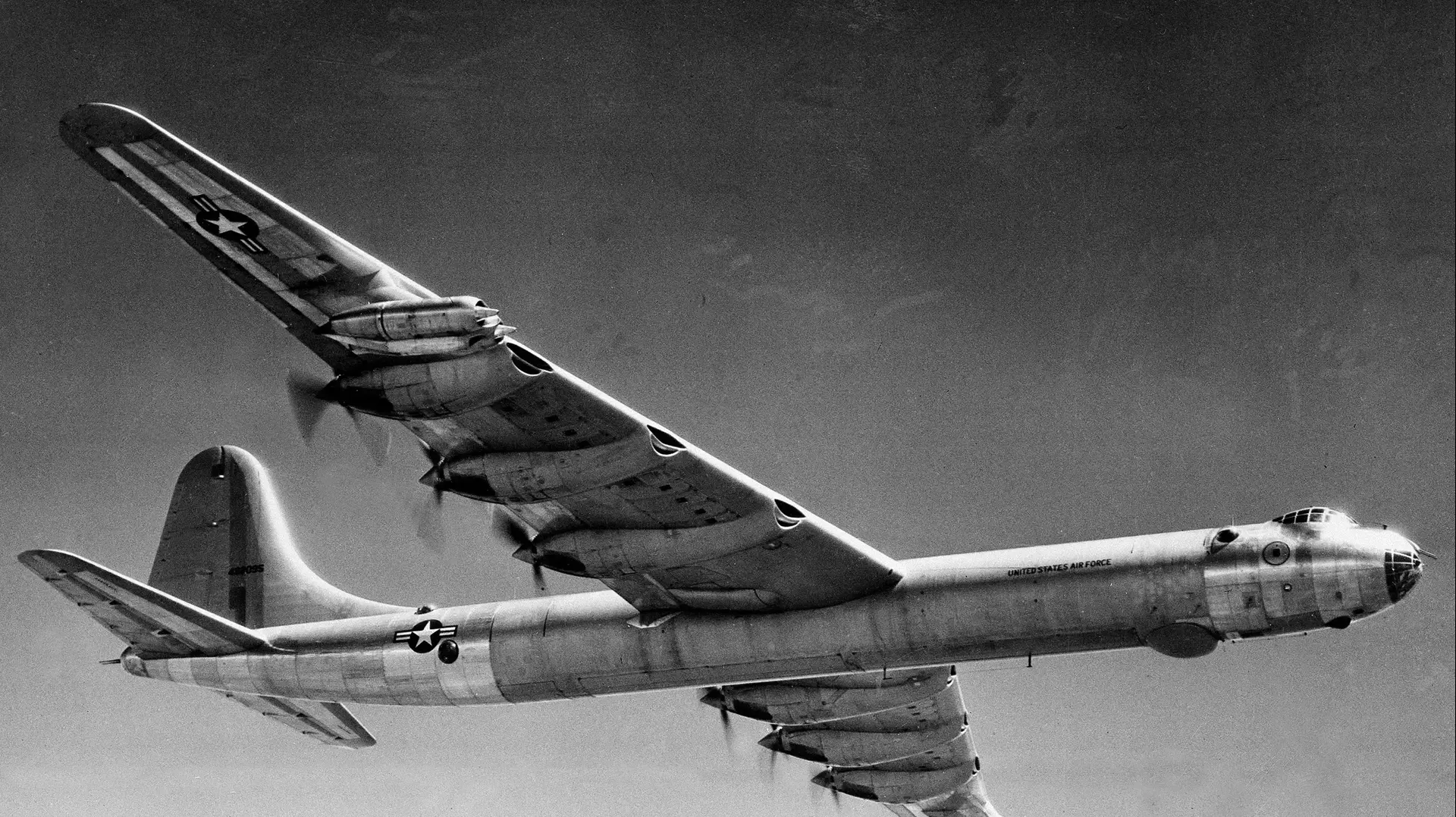 מפציץ B-36 מפציץ B-36