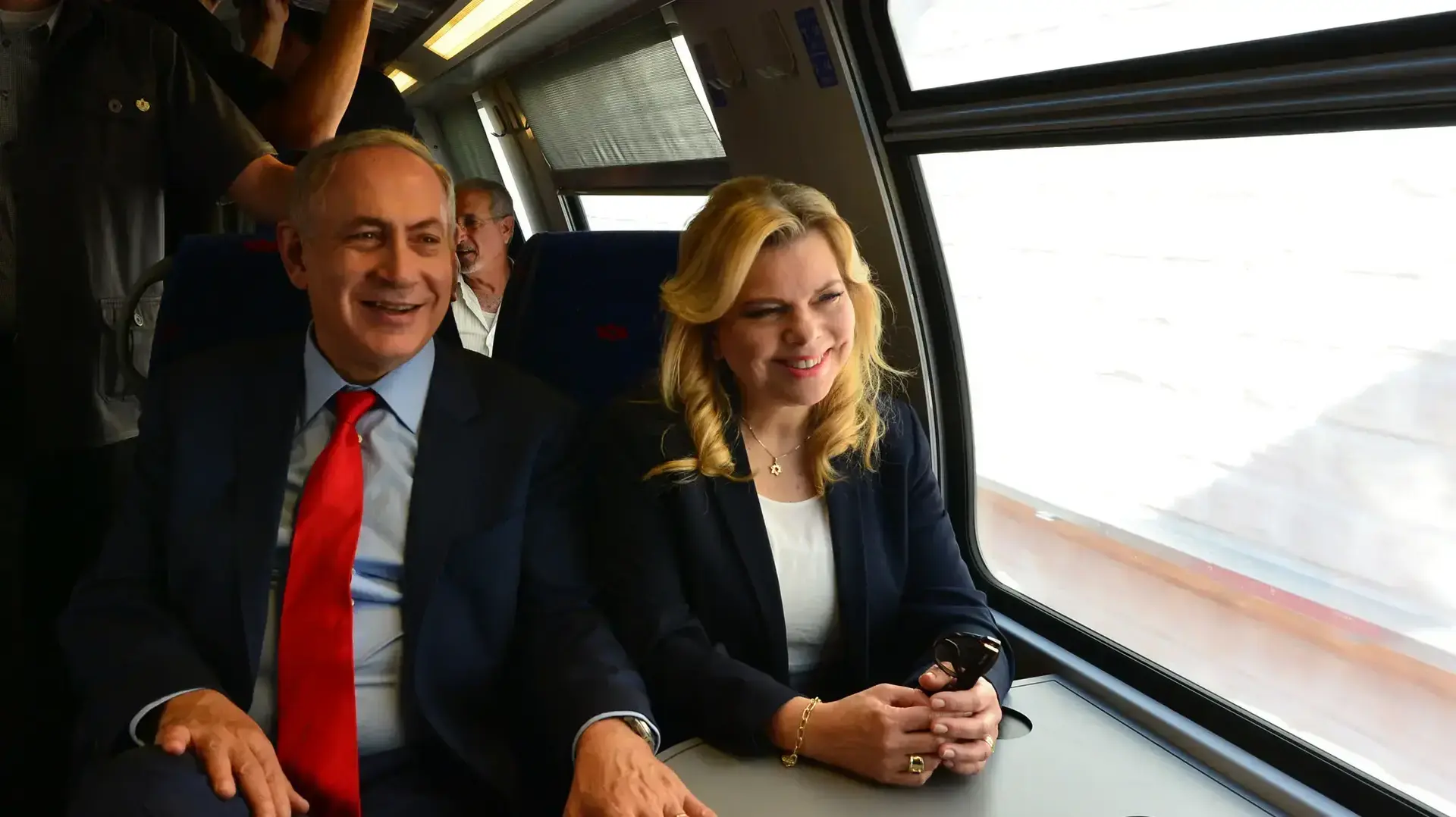 ראש הממשלה בנימין נתניהו ורעייתו גב' שרה נתניהו באירוע חנוכת קו רכבת העמק, תחנת עפולה ראש הממשלה בנימין נתניהו ורעייתו גב' שרה נתניהו באירוע חנוכת קו רכבת העמק, תחנת עפולה