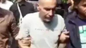 החשוד ברצח אליהו כהן בתאילנד, שמעון ביטון, נובמבר 2016 החשוד ברצח אליהו כהן בתאילנד, שמעון ביטון, נובמבר 2016