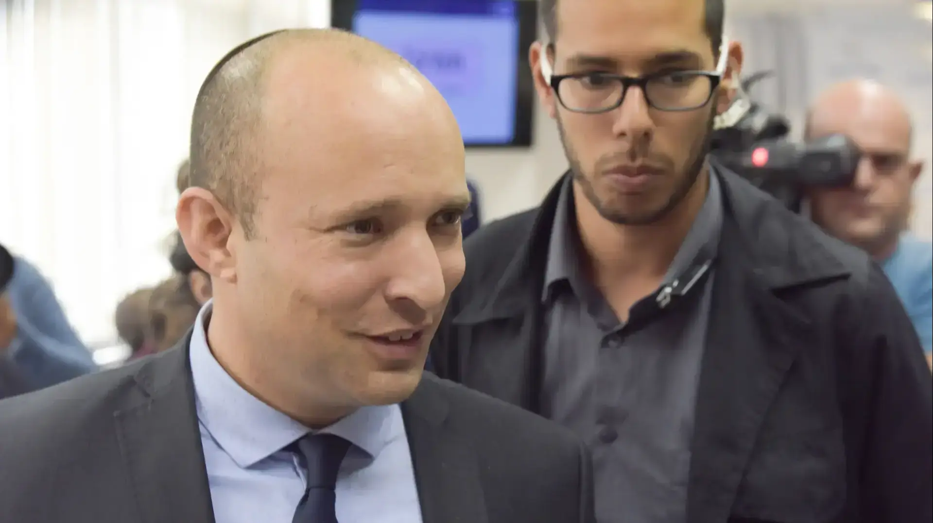 שר החינוך נפתלי בנט בדיון בנושא תוצאות מבחנן המיצ"ב הארצי לשנת תשע"ו, 15 בנובמבר 2016 שר החינוך נפתלי בנט בדיון בנושא תוצאות מבחנן המיצ"ב הארצי לשנת תשע"ו, 15 בנובמבר 2016