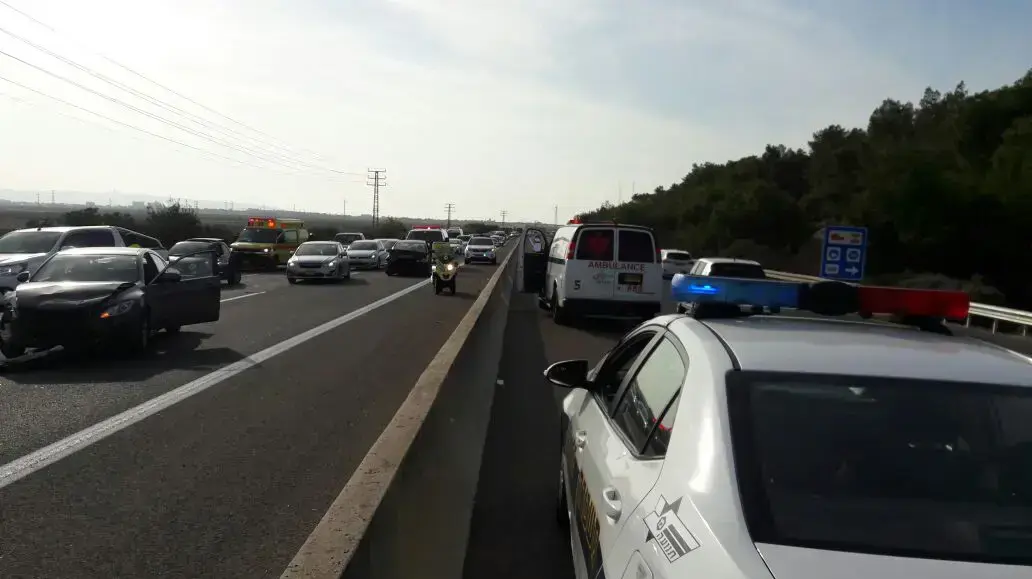 תאונת דרכים בכביש 85 בצפון, בין צומת כפר יאסיף לצומת אחיהוד, 18 בנובמבר 2016 תאונת דרכים בכביש 85 בצפון, בין צומת כפר יאסיף לצומת אחיהוד, 18 בנובמבר 2016