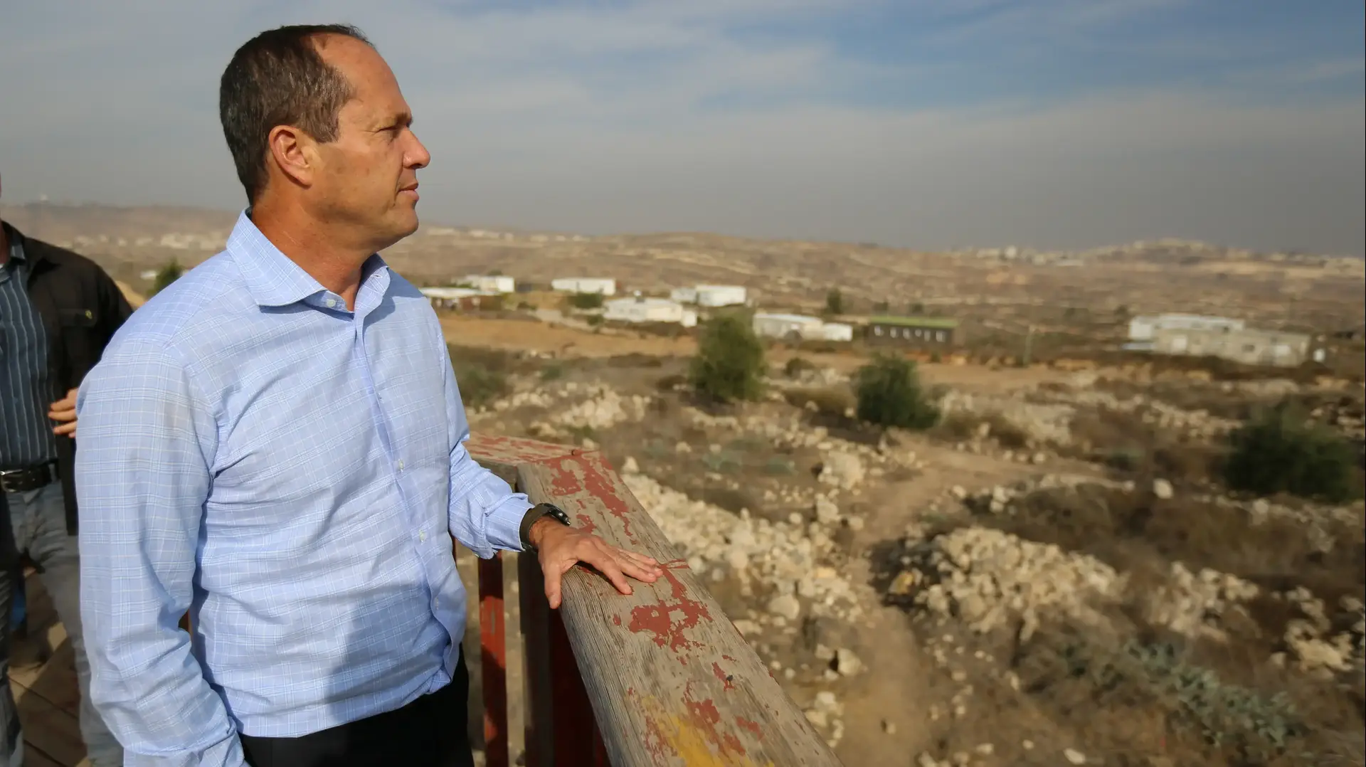 ראש עיריית ירושלים ניר ברקת בסיור בעמונה, 13 בנובמבר 2016 ראש עיריית ירושלים ניר ברקת בסיור בעמונה, 13 בנובמבר 2016