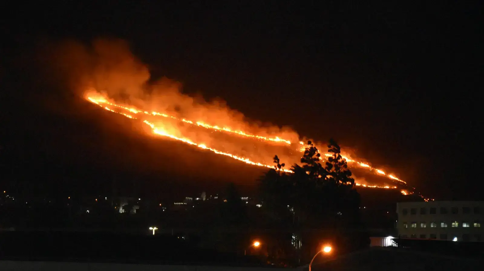שריפה מעל כרמיאל. נובמבר 2016