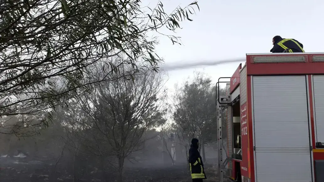 לוחמי אש בשריפה בבית מאיר, 25 בנובמבר 2016 לוחמי אש בשריפה בבית מאיר, 25 בנובמבר 2016