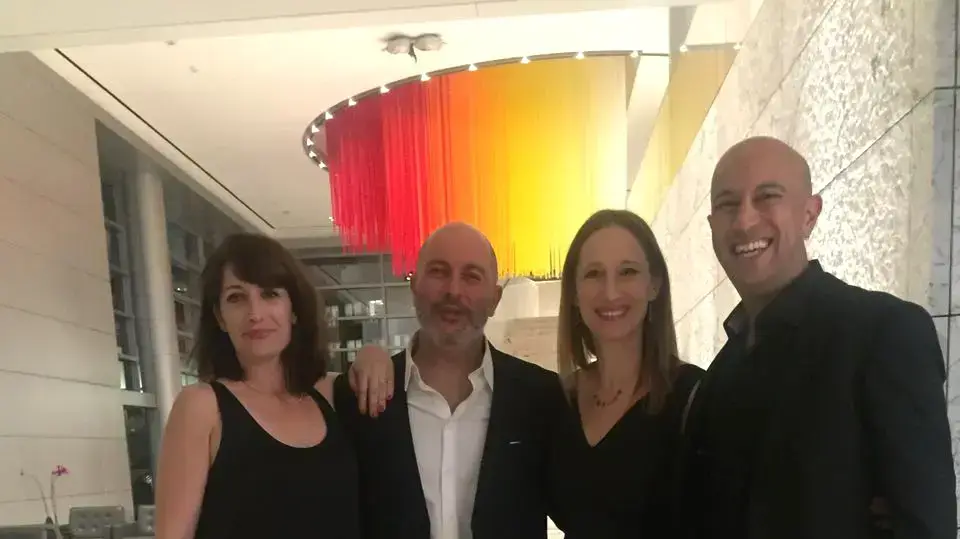 ליאור רז ואבי יששכרוף בהקרנת הבכורה של הסדרה שיצרו, "פאודה", בלוס אנג'לס, לאחר רכישתה על ידי נטפליקס ליאור רז ואבי יששכרוף בהקרנת הבכורה של הסדרה שיצרו, "פאודה", בלוס אנג'לס, לאחר רכישתה על ידי נטפליקס