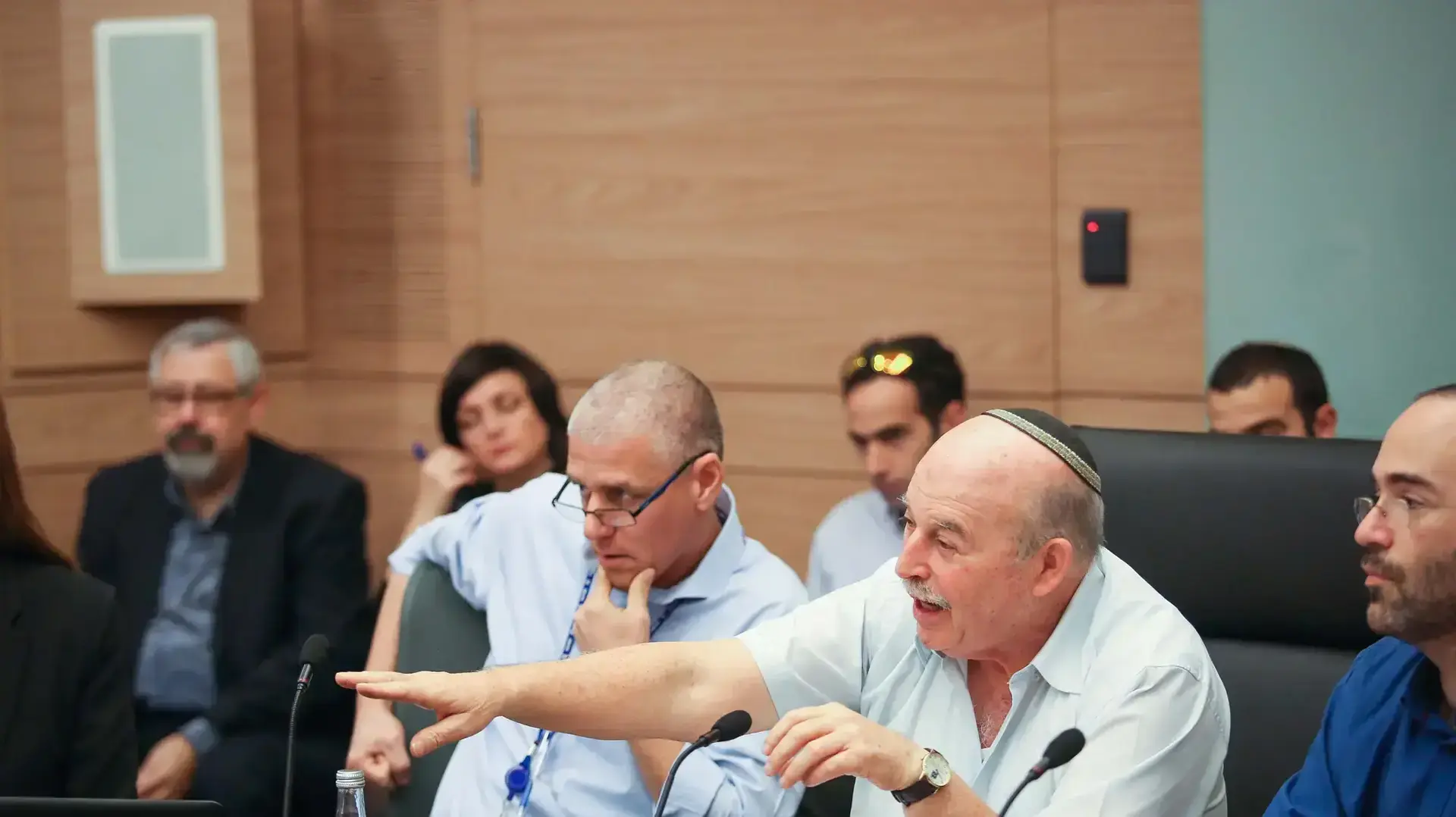 וועדה משותפת לוועדת חוקה וועדת חוץ וביטחון בדיון בהצעות חוק ההסדרה, כנסת. נובמבר 2016