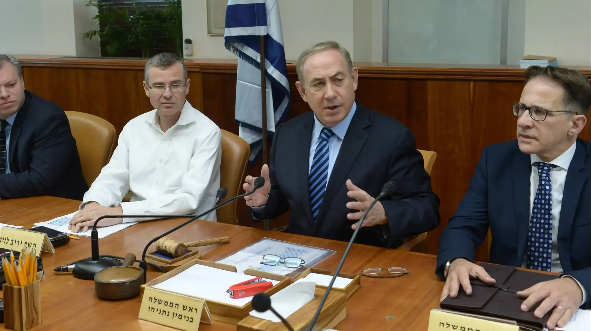 ראש הממשלה בנימין נתניהו בישיבת ועדת שרים בנושא הפחתת רגולציה בישראל בכנסת, 5 בדצמבר 2016