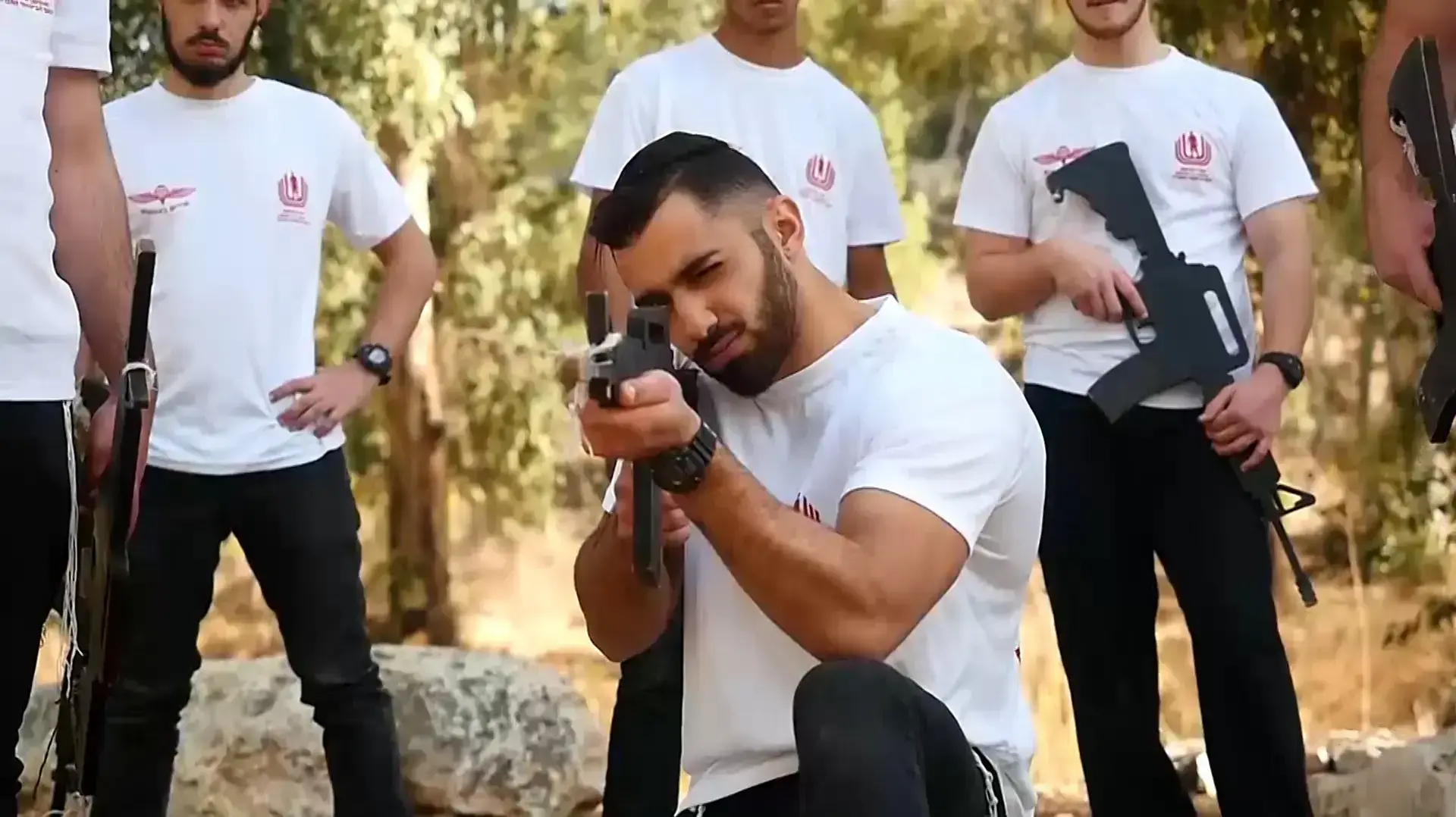 עשרות בני נוער מהמגזר החרדי סיימו את הגיבוש הראשון מסוגו בצה"ל עבור חטיבת הצנחנים