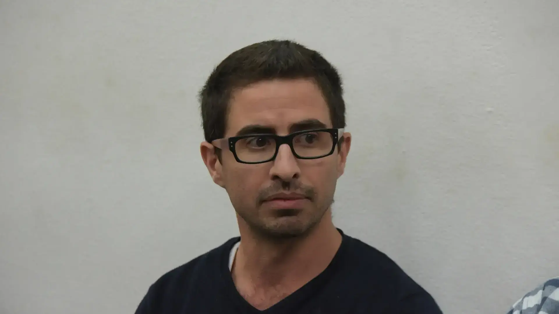 הארכת מעצר ליזם הנדל"ן אלון קסטיאל, בימ"ש השלום תל אביב. דצמבר 2016 הארכת מעצר ליזם הנדל"ן אלון קסטיאל, בימ"ש השלום תל אביב. דצמבר 2016