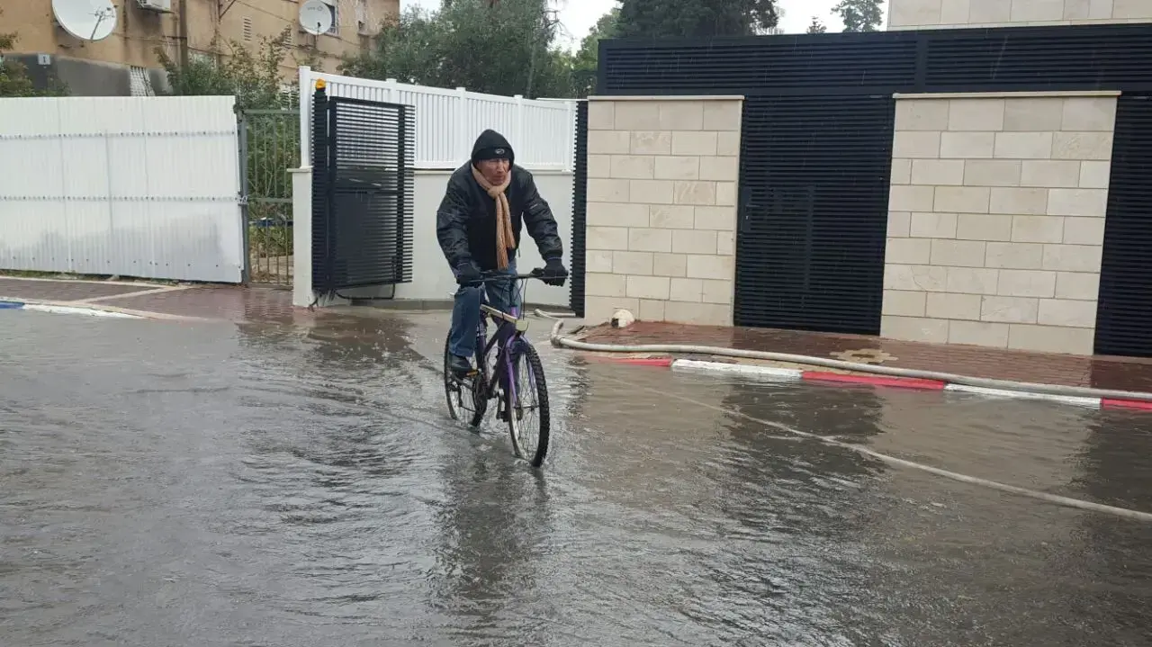 הצפות בנהריה. דצמבר 2016 הצפות בנהריה. דצמבר 2016