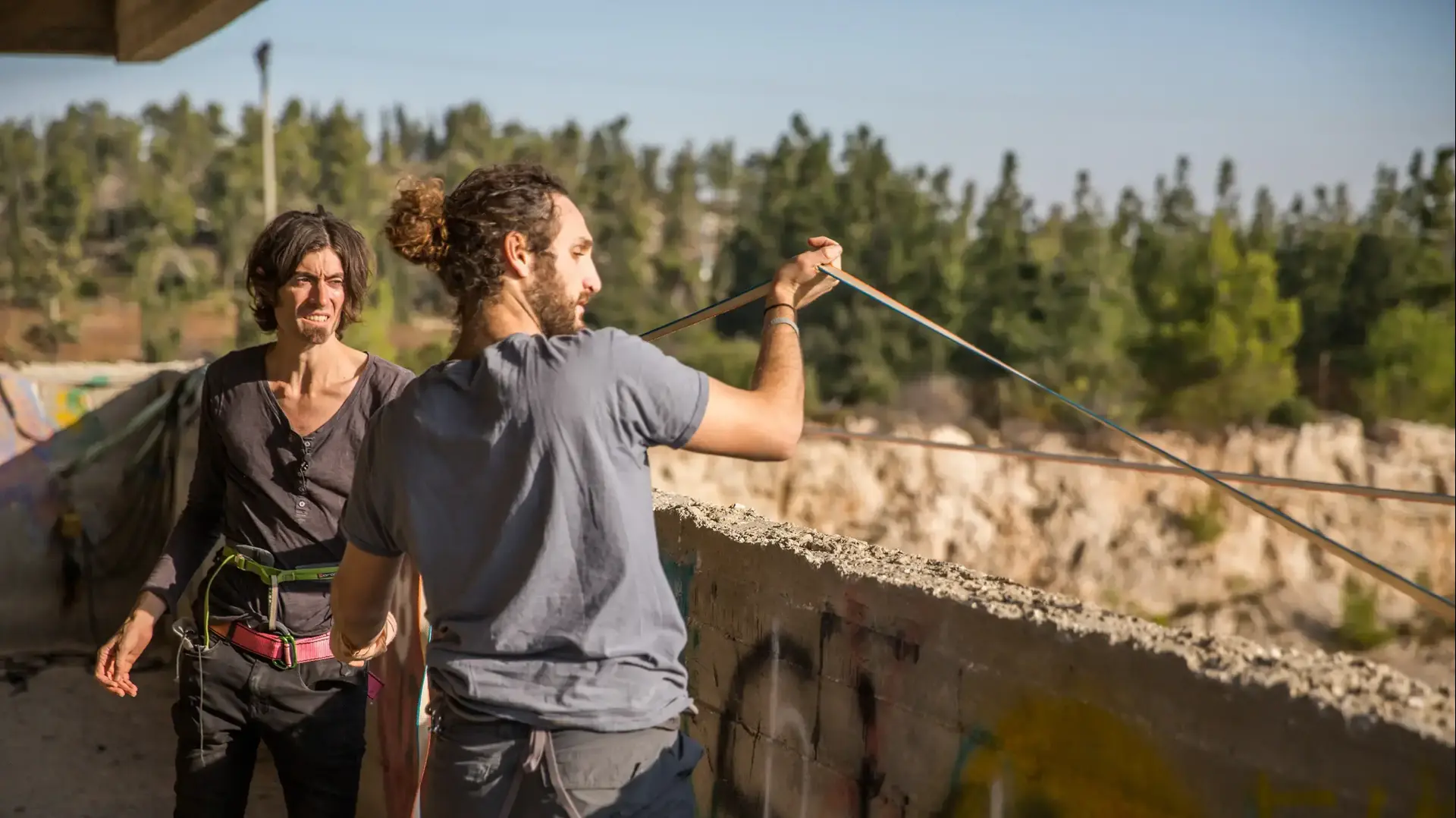 מדריכי סלקליין ארי סינגר (ימין) מאור פיין (שמאל) מדריכי סלקליין ארי סינגר (ימין) מאור פיין (שמאל)