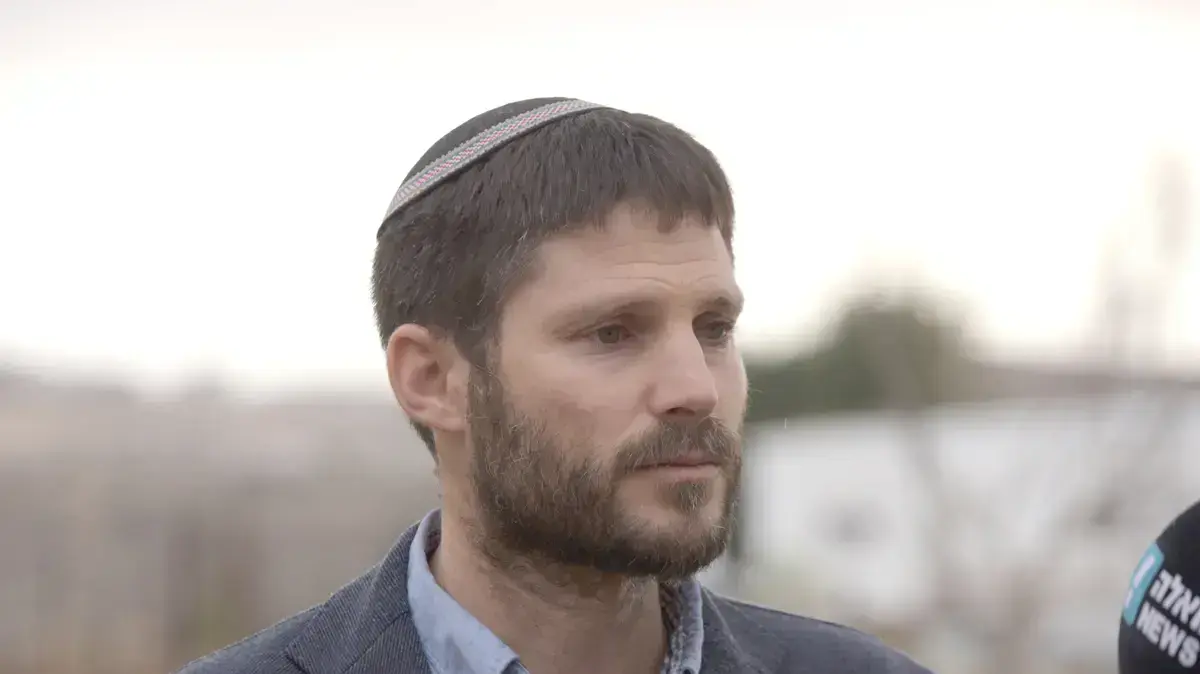 נערכים לקראת פינוי מאחז עמונה. דצמבר 2016