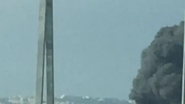 שריפה בבית זיקוק בחיפה, 25 בדצמבר 2016 שריפה בבית זיקוק בחיפה, 25 בדצמבר 2016