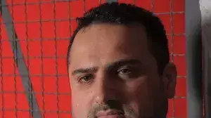 דניאל מולקנדוב המואשם בהונאת משקיעים וביצוע מעשים מגונים דניאל מולקנדוב המואשם בהונאת משקיעים וביצוע מעשים מגונים