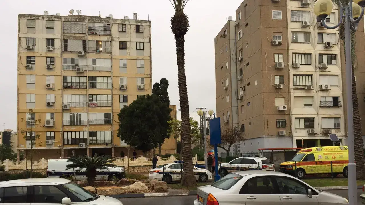 חשד לרצח אם את בנה, רחוב חטיבת גולני, עכו. ינואר 2017 חשד לרצח אם את בנה, רחוב חטיבת גולני, עכו. ינואר 2017