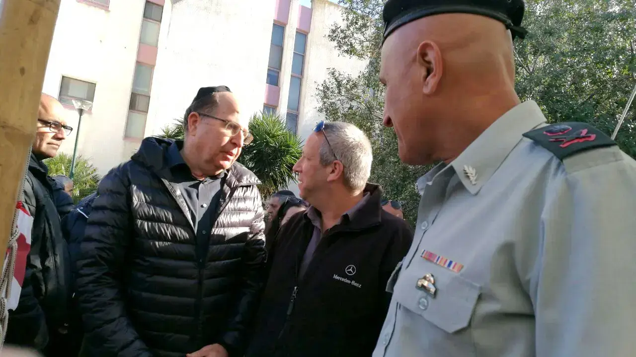 הלוויתו של חגי בן ארי, שנפצע במבצע "צוק איתן", בית עלמין נוב. ינואר 2017 הלוויתו של חגי בן ארי, שנפצע במבצע "צוק איתן", בית עלמין נוב. ינואר 2017