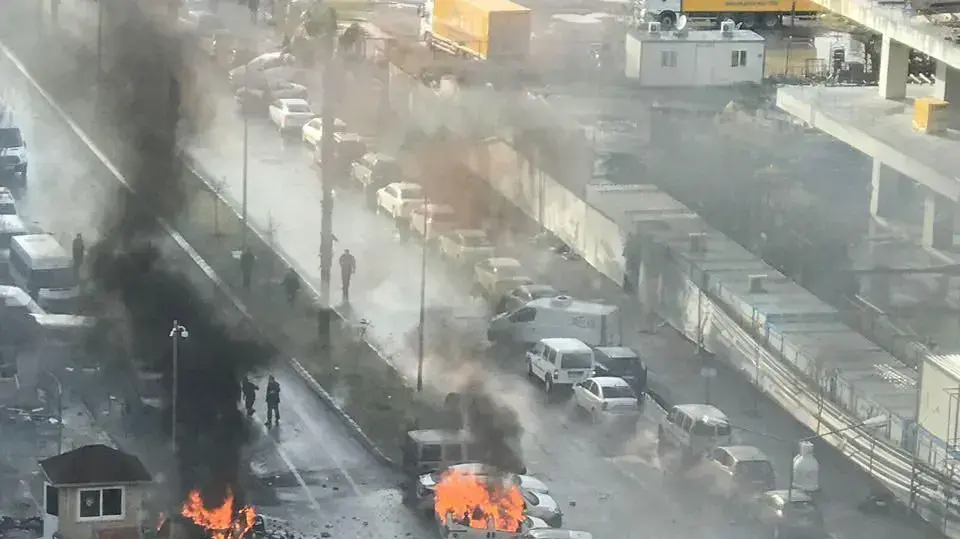 זירת פיגוע בעיר איזמיר, טורקיה, 5 בינואר 2017 זירת פיגוע בעיר איזמיר, טורקיה, 5 בינואר 2017