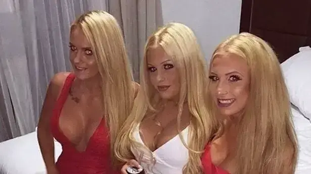 אמא ובנות דומות אמא ובנות דומות