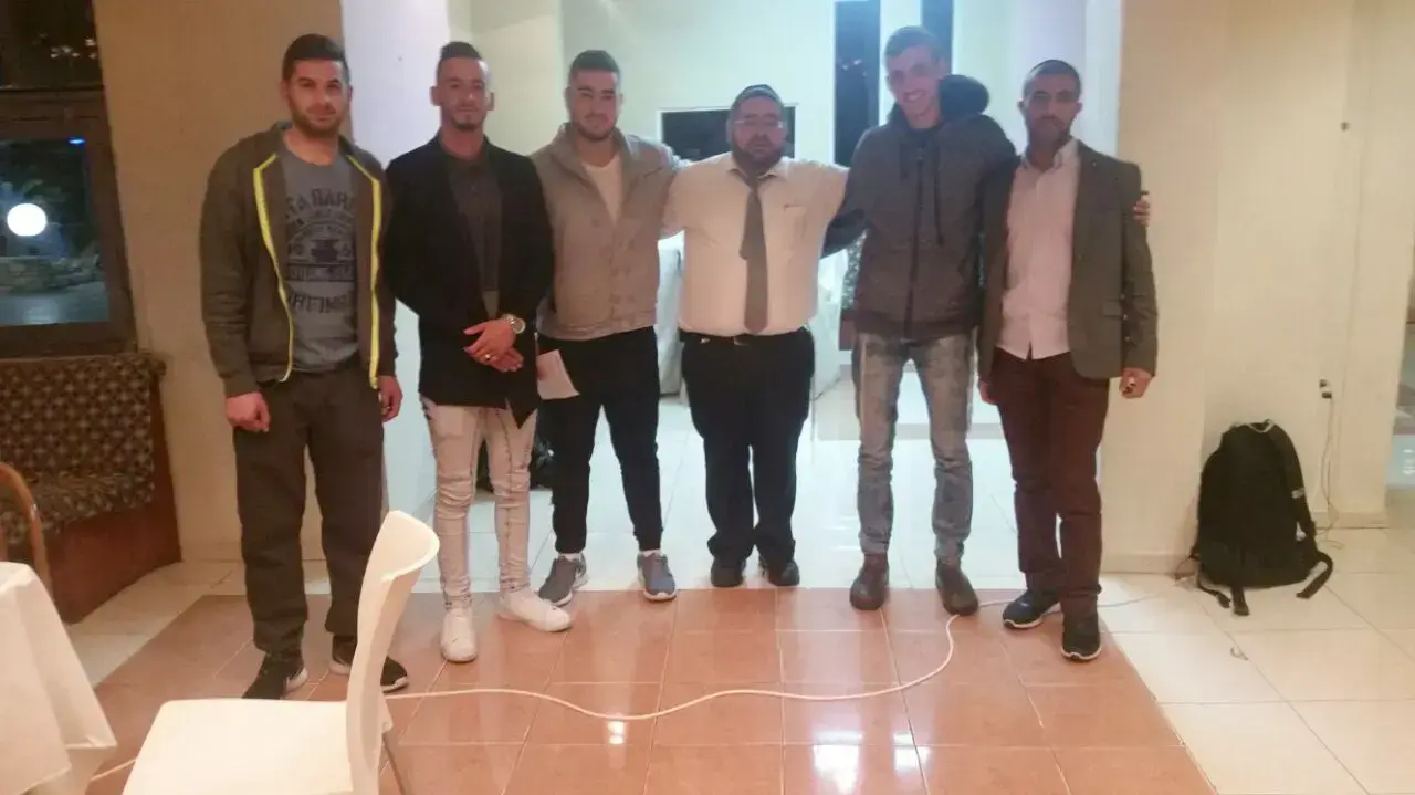 שני ההרוגים מאלעד בתאונת האופנוע בכביש 4 אמש לפני שאירעה התאונה, 7 בינואר 2017 שני ההרוגים מאלעד בתאונת האופנוע בכביש 4 אמש לפני שאירעה התאונה, 7 בינואר 2017