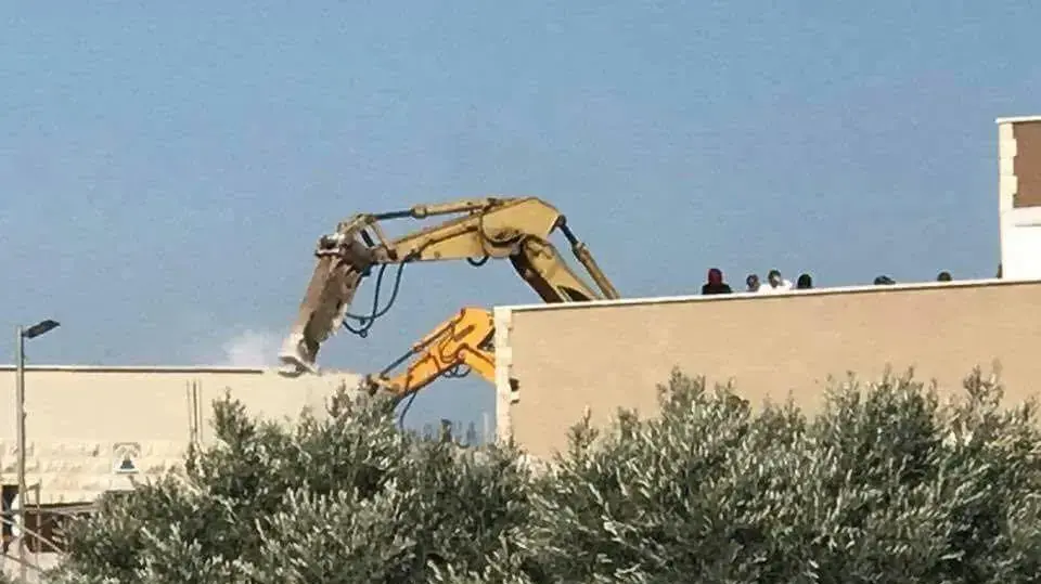 כוחות משטרה בהריסת בתים בקלנסווה , ינואר 2017 כוחות משטרה בהריסת בתים בקלנסווה , ינואר 2017