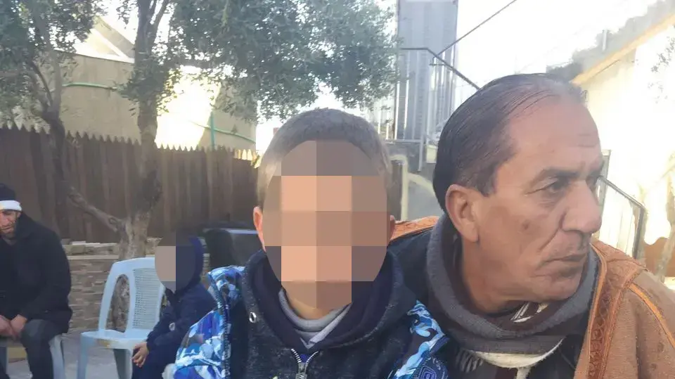 אביו ואחיו של המחבל מפיגוע הדריסה בטיילת ארמון הנציב בירושלים, 10בשכונת ג'בל מוכבר, בינואר 2017 אביו ואחיו של המחבל מפיגוע הדריסה בטיילת ארמון הנציב בירושלים, 10בשכונת ג'בל מוכבר, בינואר 2017